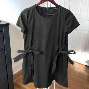 Zara Short Sleeve Structured Shift Dress